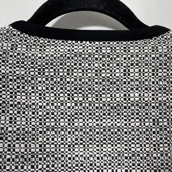 White House Black Market Textured Weave Polished Career Zipped Blazer [size 8] - Picture 7 of 10